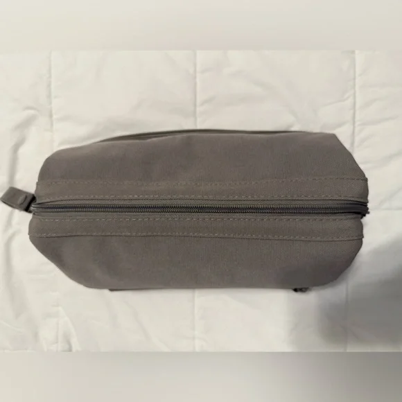 Beis Dopp Kit - Picture 2 of 9